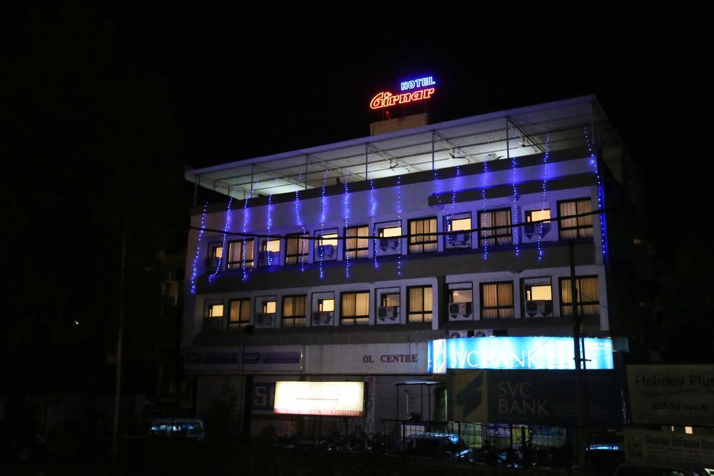 Hotel Girnar Aurangabad  Bagian luar foto